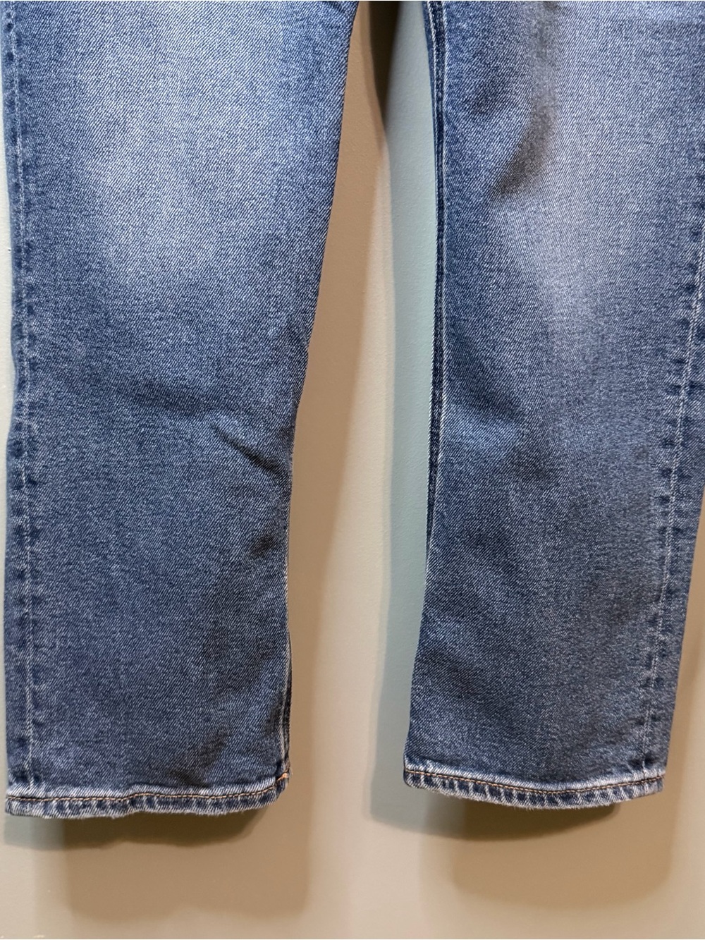 American Eagle Outfitters Tomgirl Stretch Blue Jeans Button Fly. Size 4 Short - Picture 8 of 14